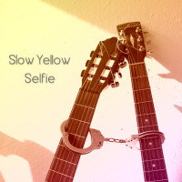 Slow Yellow - Selfie