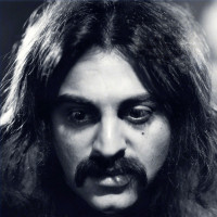 Kourosh Yaghmaei - Parandeh Mohajer